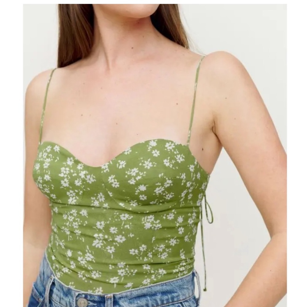 Reformation Liza scallion top